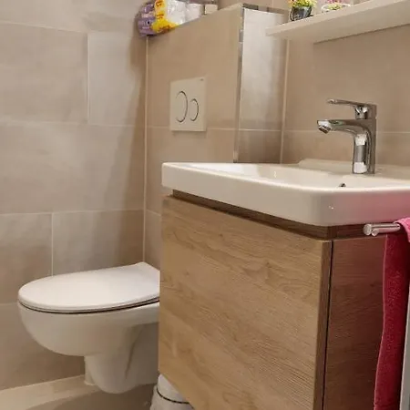 In With Sea View, Terrace, Wifi Apartament *